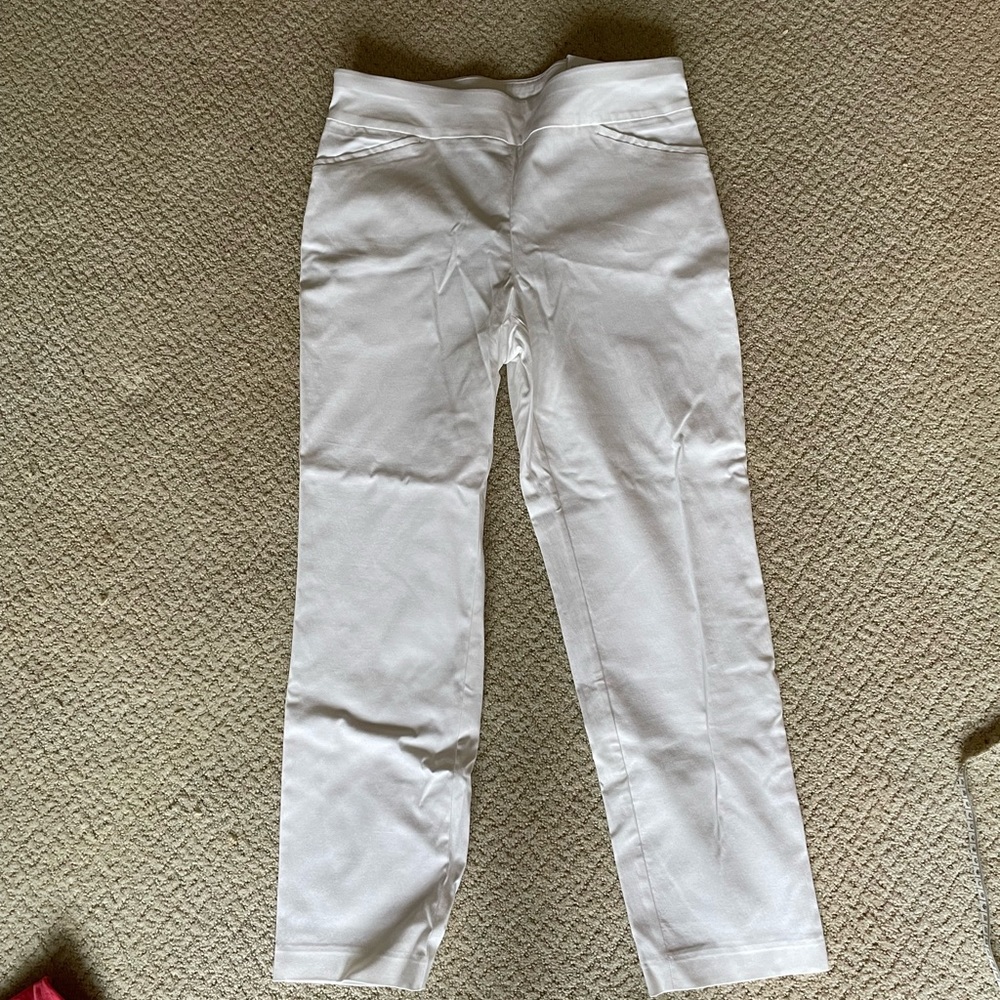 NWT perfect stretch by chicos white ankle pant